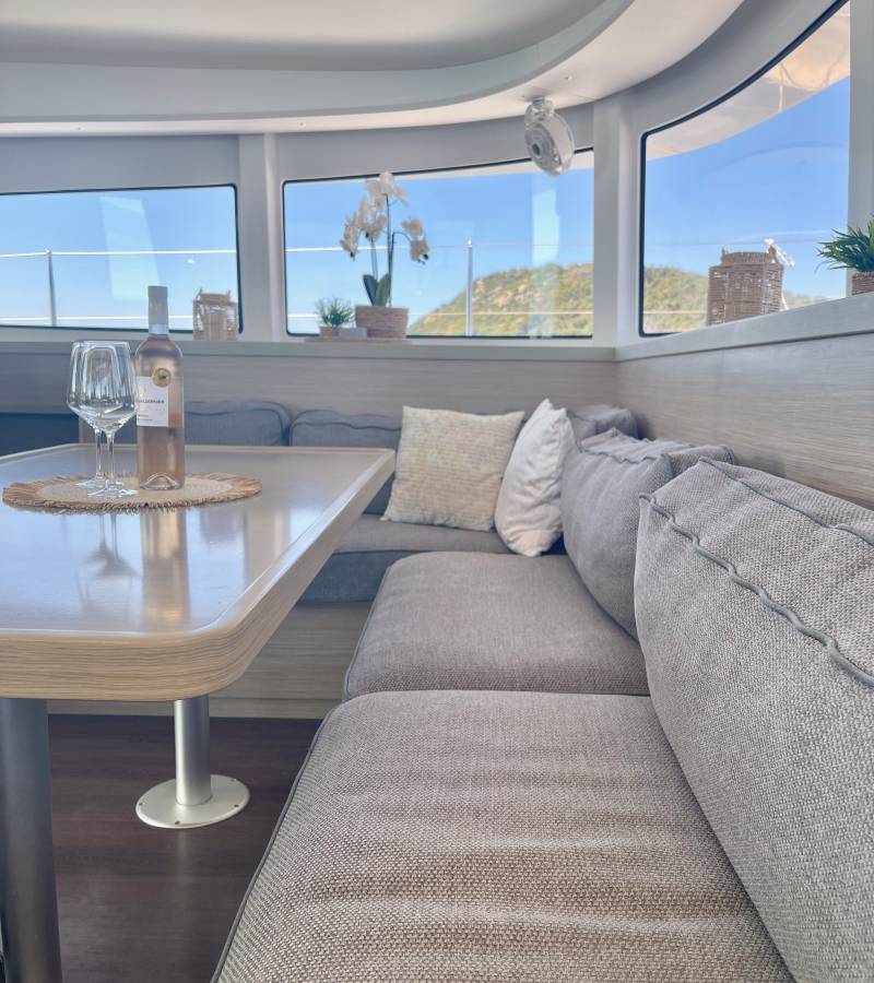 Lagoon 42, Bendmill | Yacht Charter Croatia