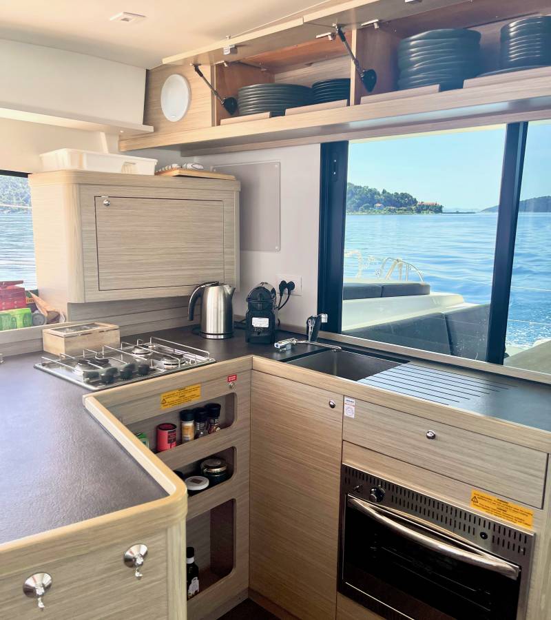 Lagoon 42, Bendmill | Yacht Charter Croatia