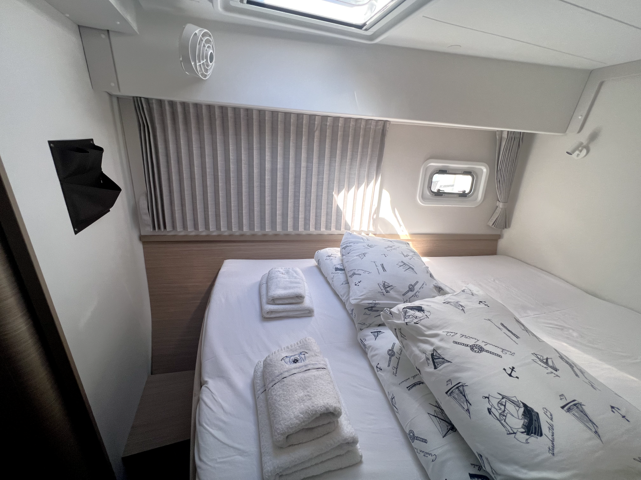 Lagoon 42, Bendmill | Yacht Charter Croatia