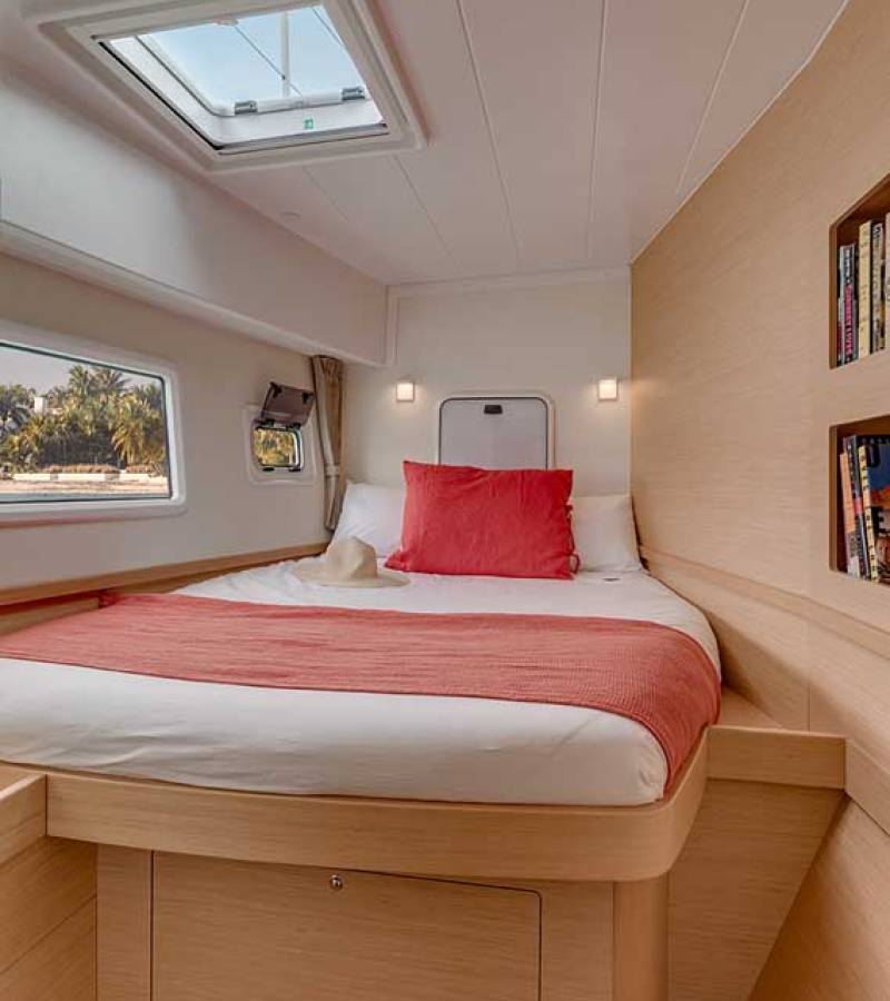 Lagoon 42, Solaris | Yacht Charter Croatia