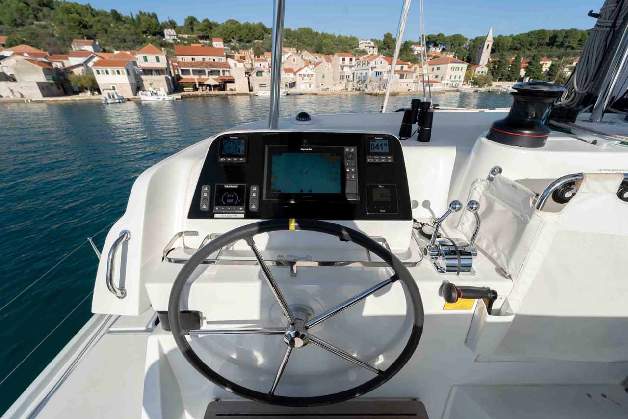 Lagoon 42, Mare Sunce | Yacht Charter Croatia
