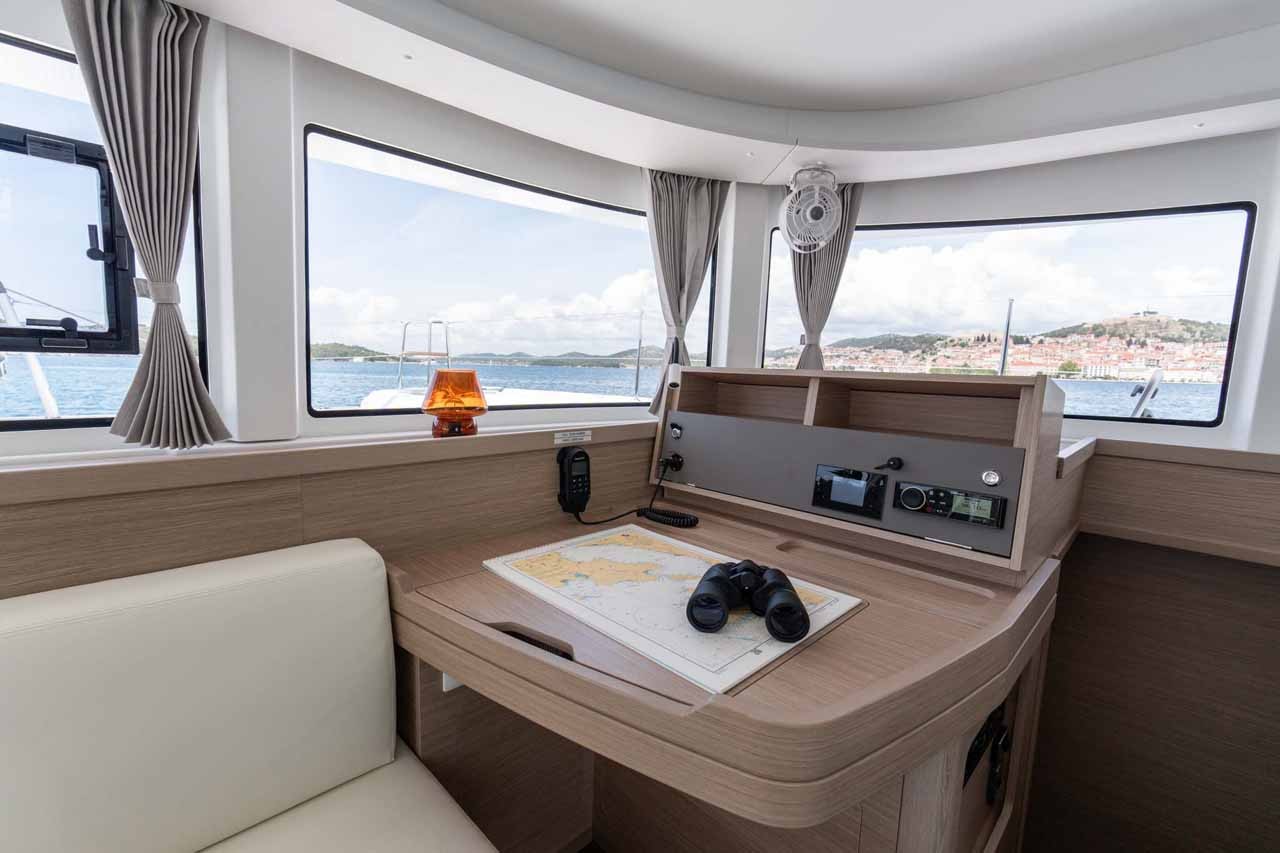 Lagoon 42, Mare Tiempo | Yacht Charter Croatia
