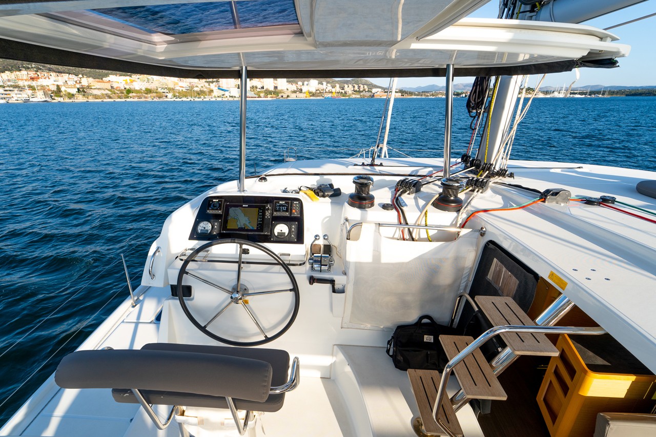Lagoon 42, Flying Horst | Yacht Charter Croatia