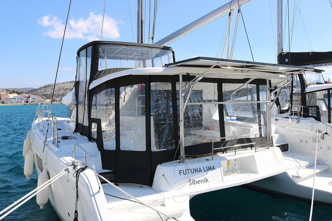 Lagoon 42, Futuna Lima | Yachtcharter Kroatien