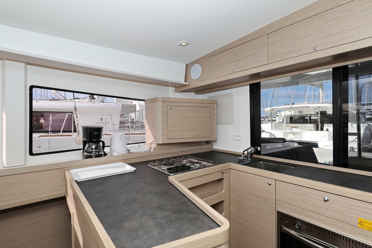 Lagoon 42, Sperm Whale | Yachtcharter Kroatien