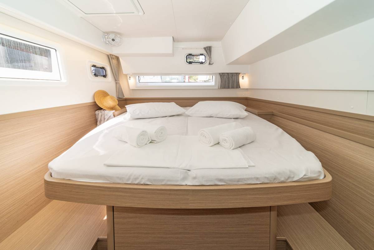 Lagoon 42, First Adventure | Yacht Charter Croatia
