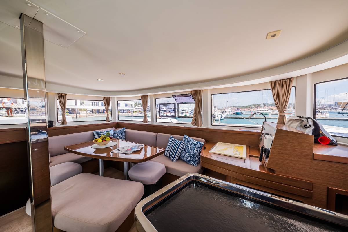 Lagoon 42, Edita | Yacht Charter Croatia