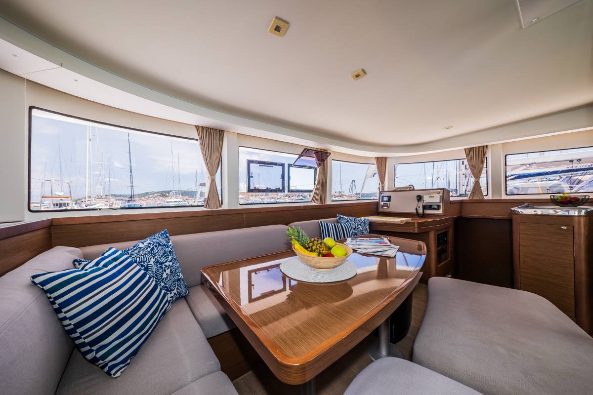 Lagoon 42, Edita | Yacht Charter Croatia