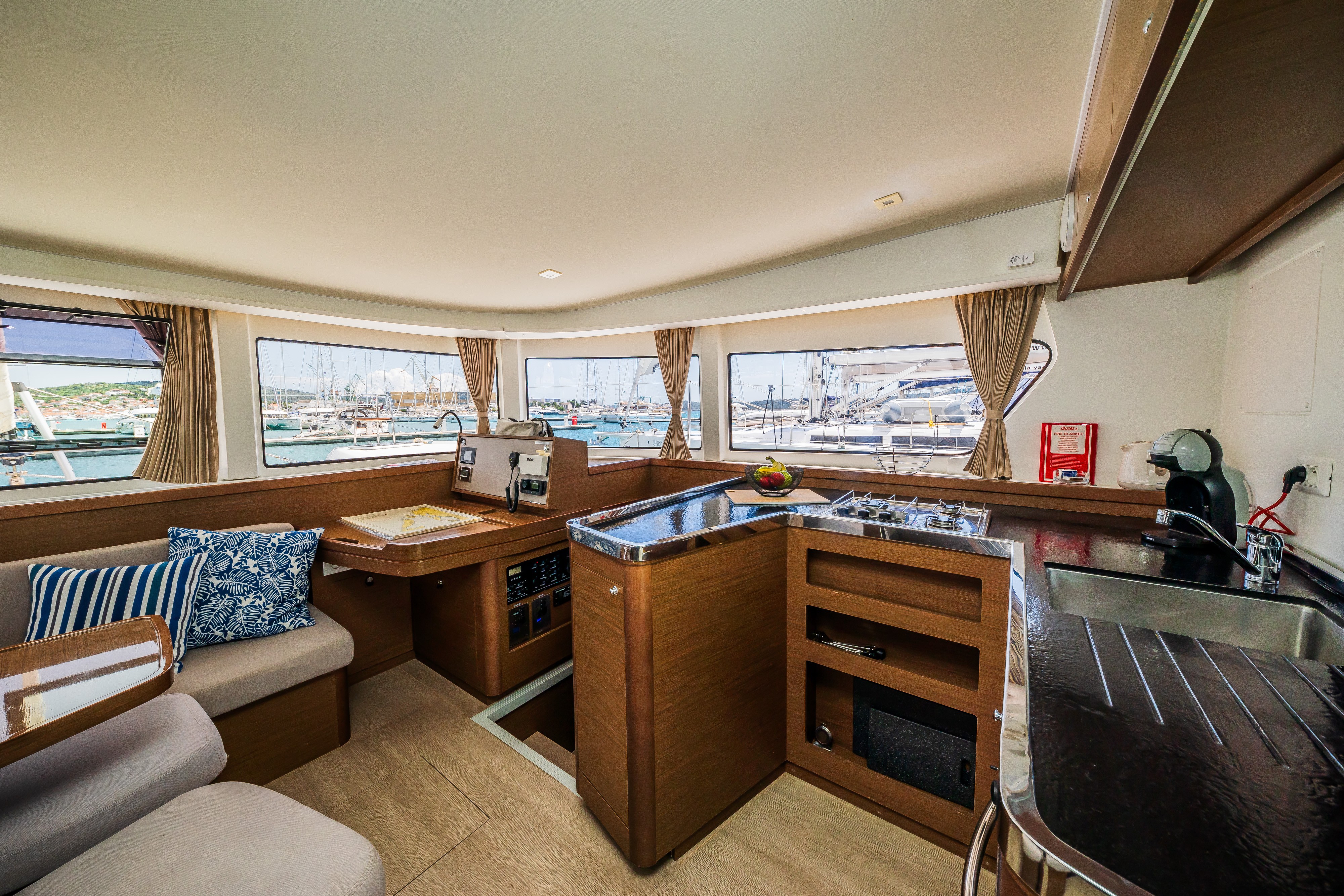 Lagoon 42, Edita | Yacht Charter Croatia