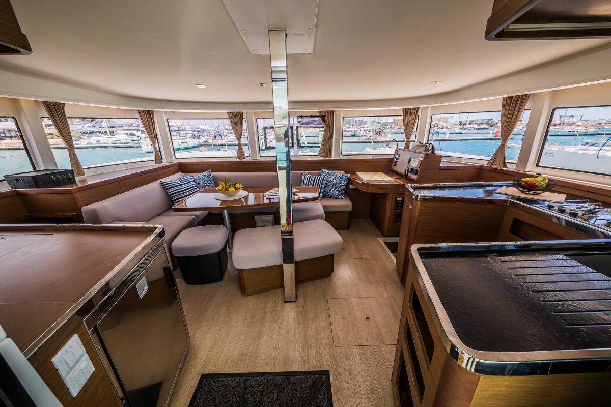 Lagoon 42, Edita | Yacht Charter Croatia