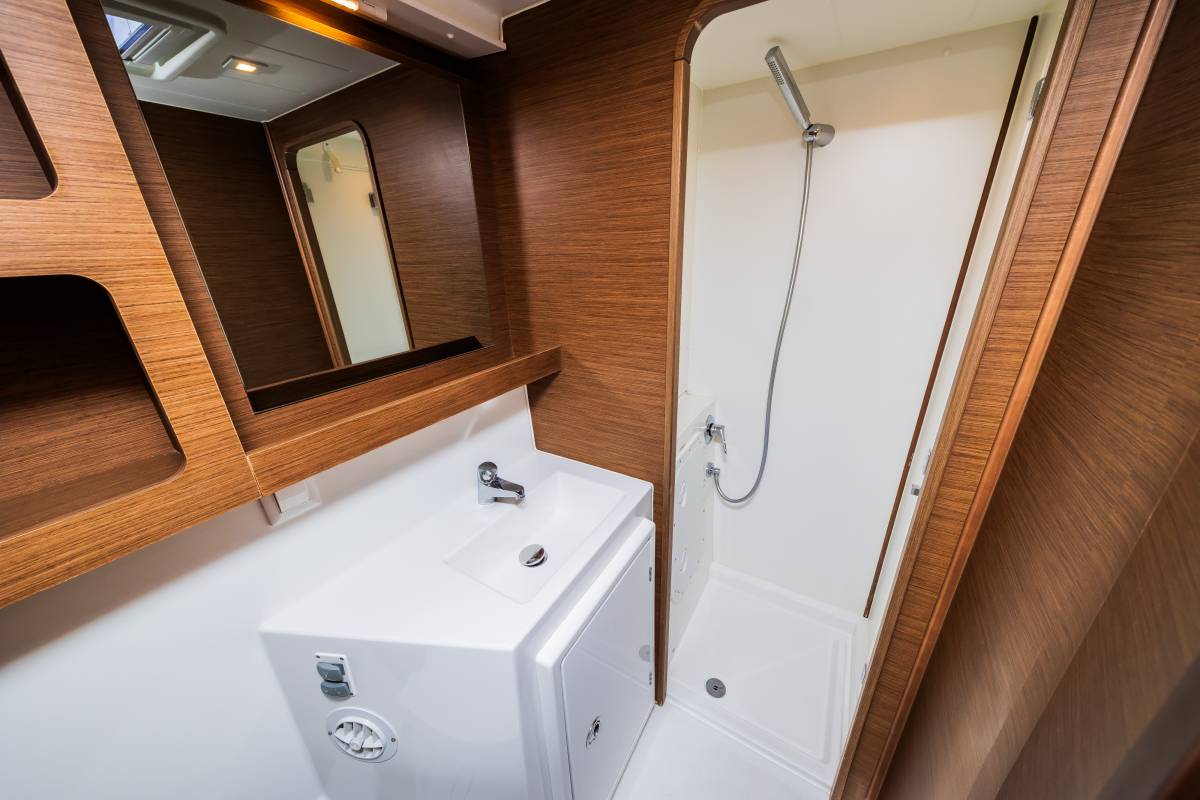 Lagoon 42, Edita | Yacht Charter Croatia