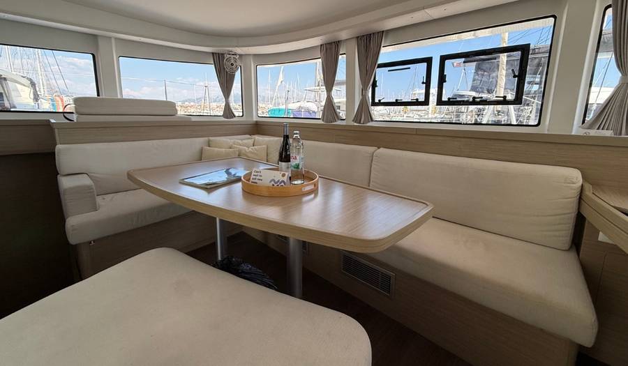 Lagoon 42, Aventus | Yacht Charter Croatia
