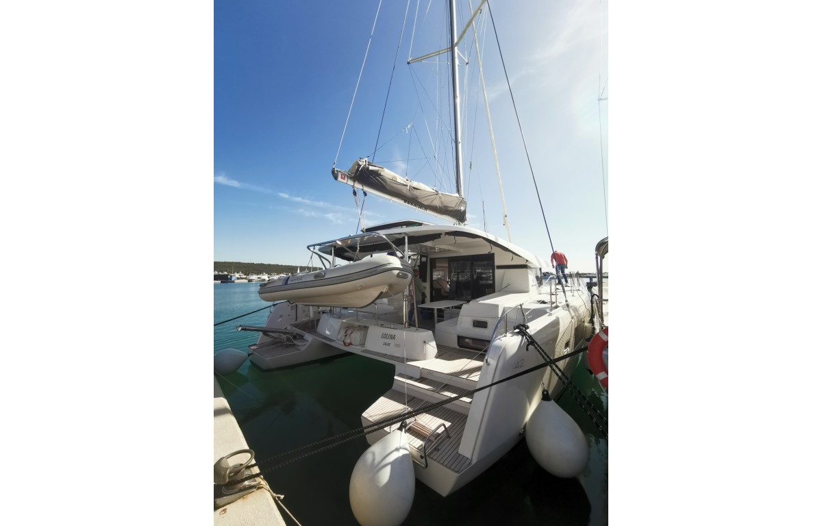 Lagoon 42, Lolina | Catamaran Charter Croatia