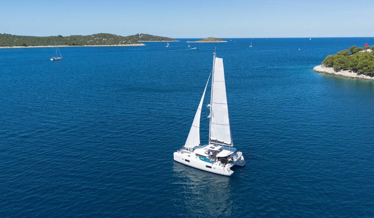 Lagoon 42, Balance 5 | Yacht Charter Croatia