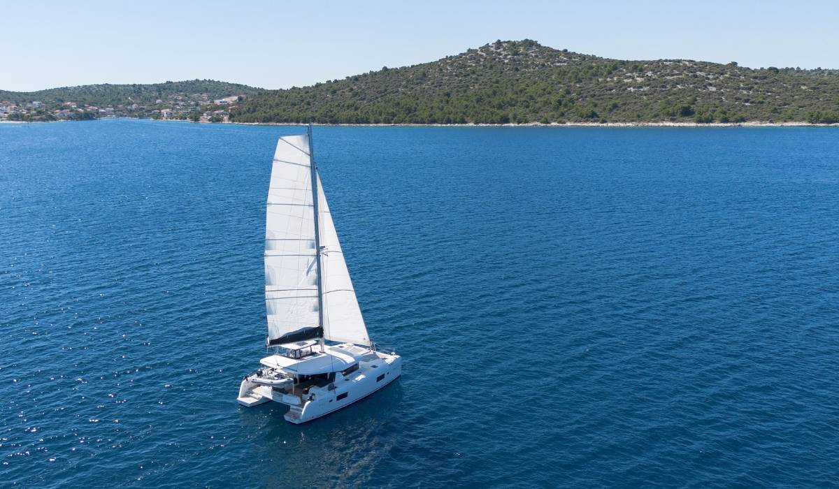 Lagoon 42, Balance 5 | Yacht Charter Croatia