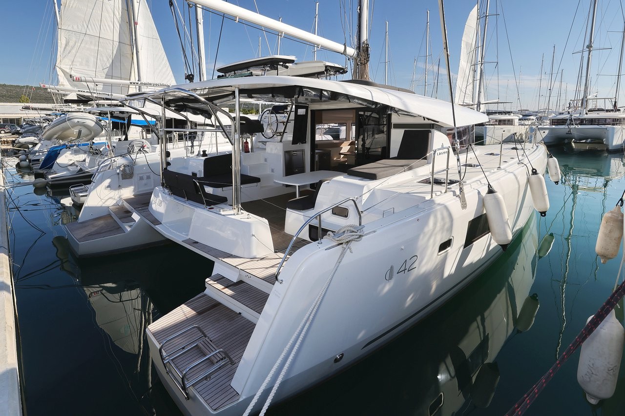 Lagoon 42, Dear John | Yacht Charter Croatia