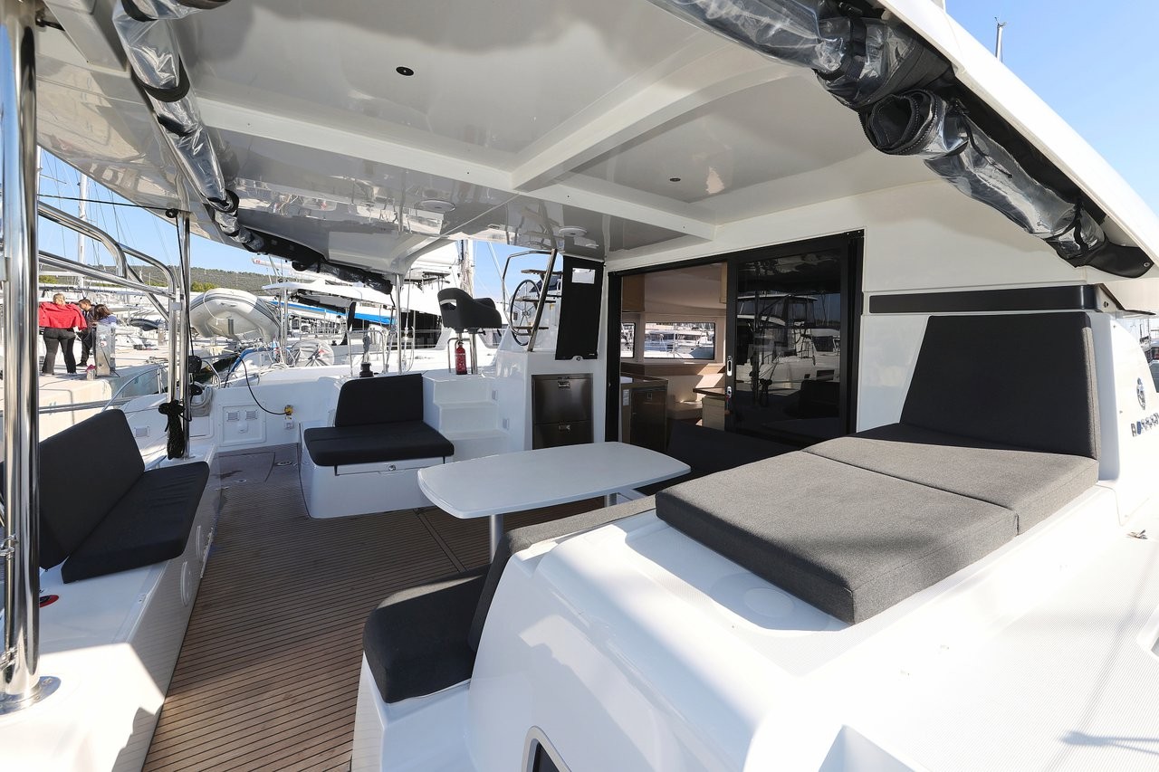 Lagoon 42, Dear John | Yacht Charter Croatia