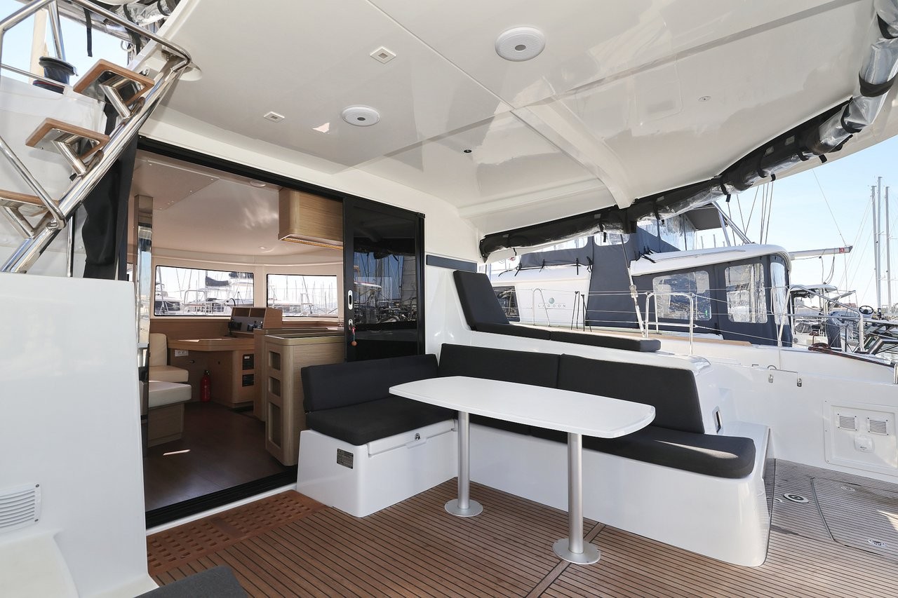 Lagoon 42, Dear John | Yacht Charter Croatia