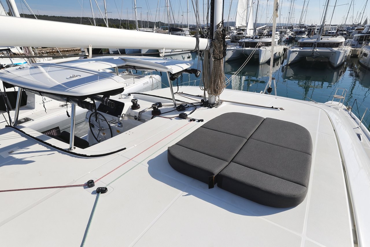 Lagoon 42, Dear John | Yacht Charter Croatia