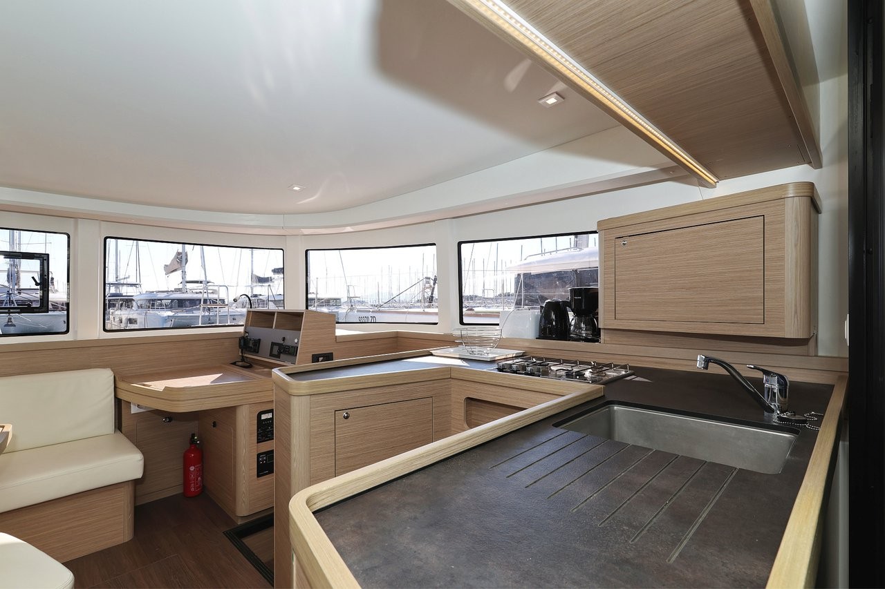 Lagoon 42, Dear John | Yacht Charter Croatia