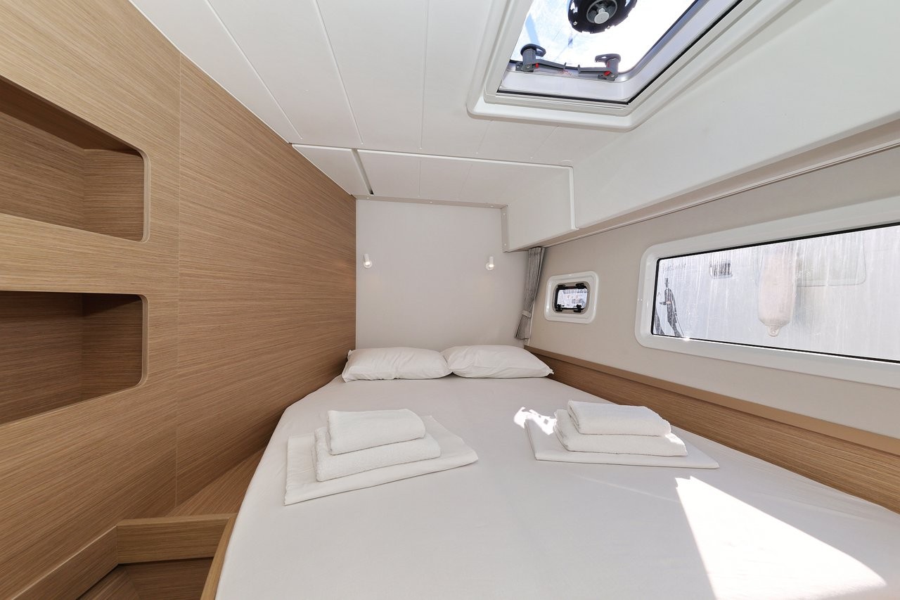 Lagoon 42, Dear John | Yacht Charter Croatia
