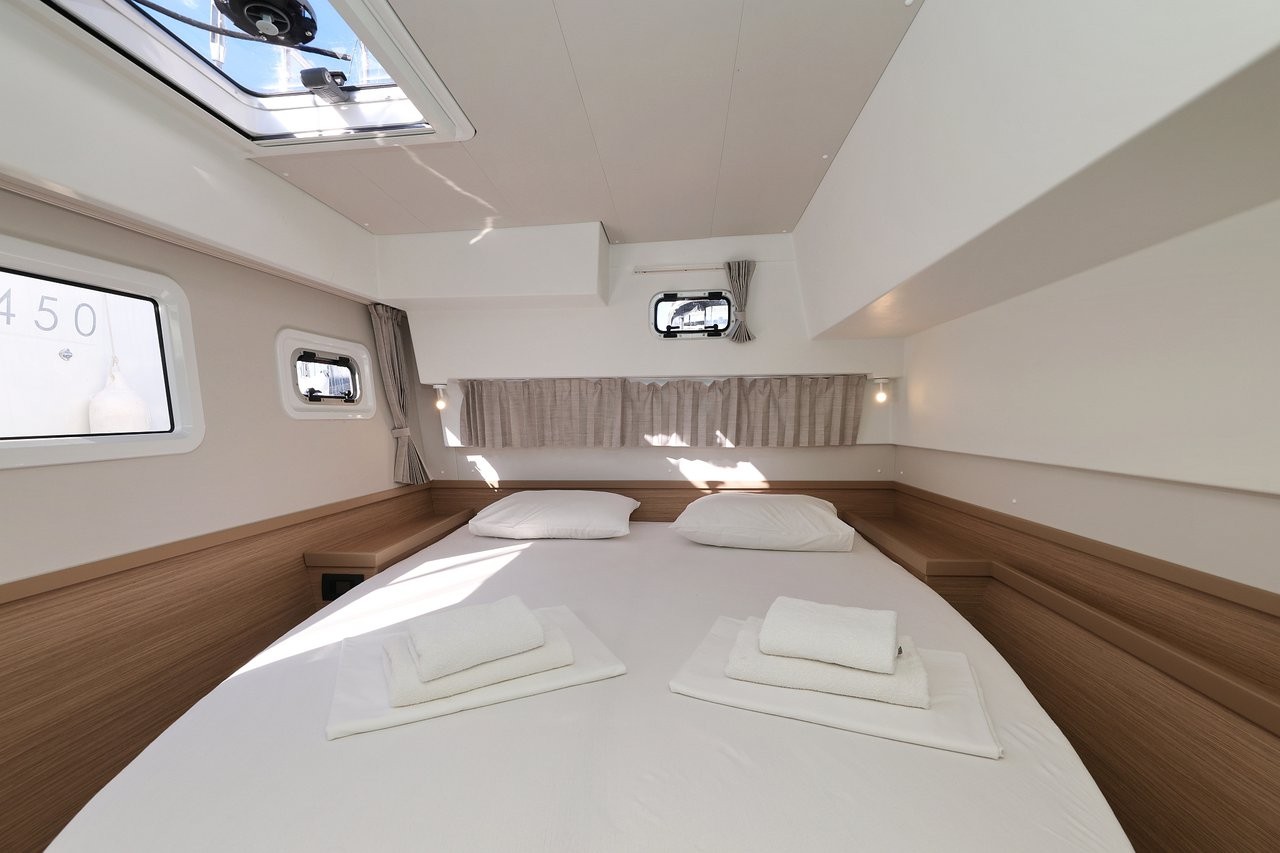 Lagoon 42, Dear John | Yacht Charter Croatia