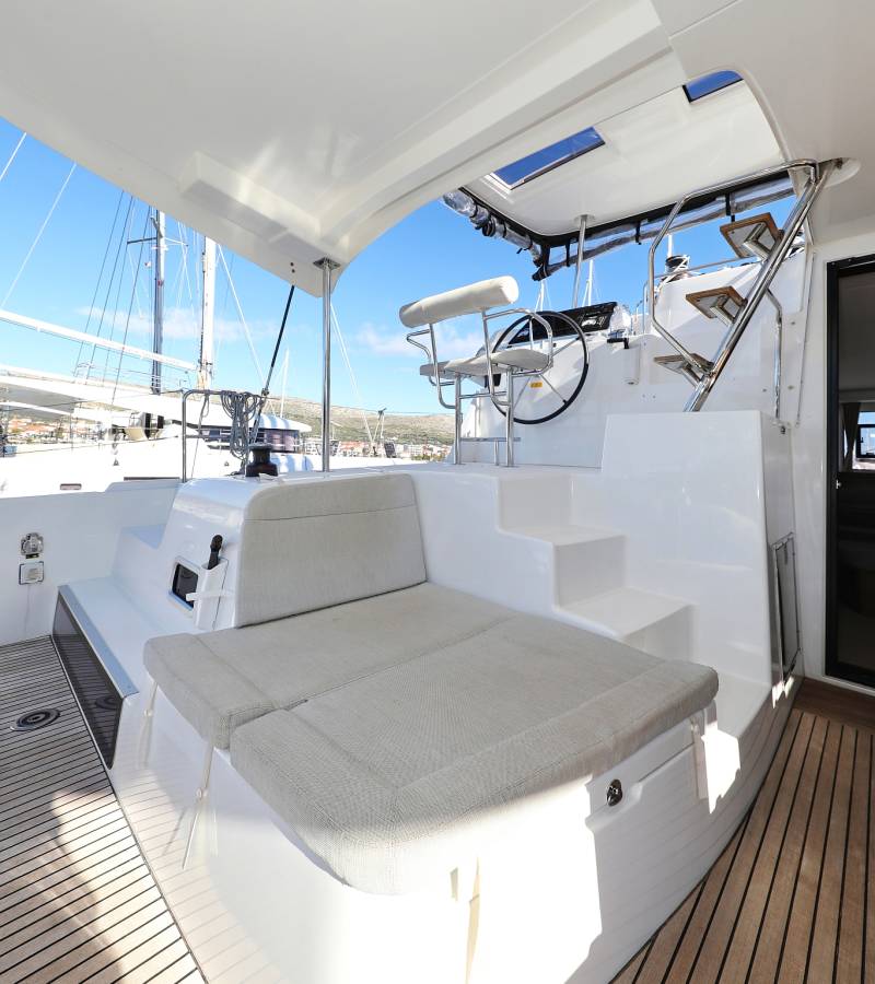 Lagoon 42, Easy Course | Yacht Charter Croatia