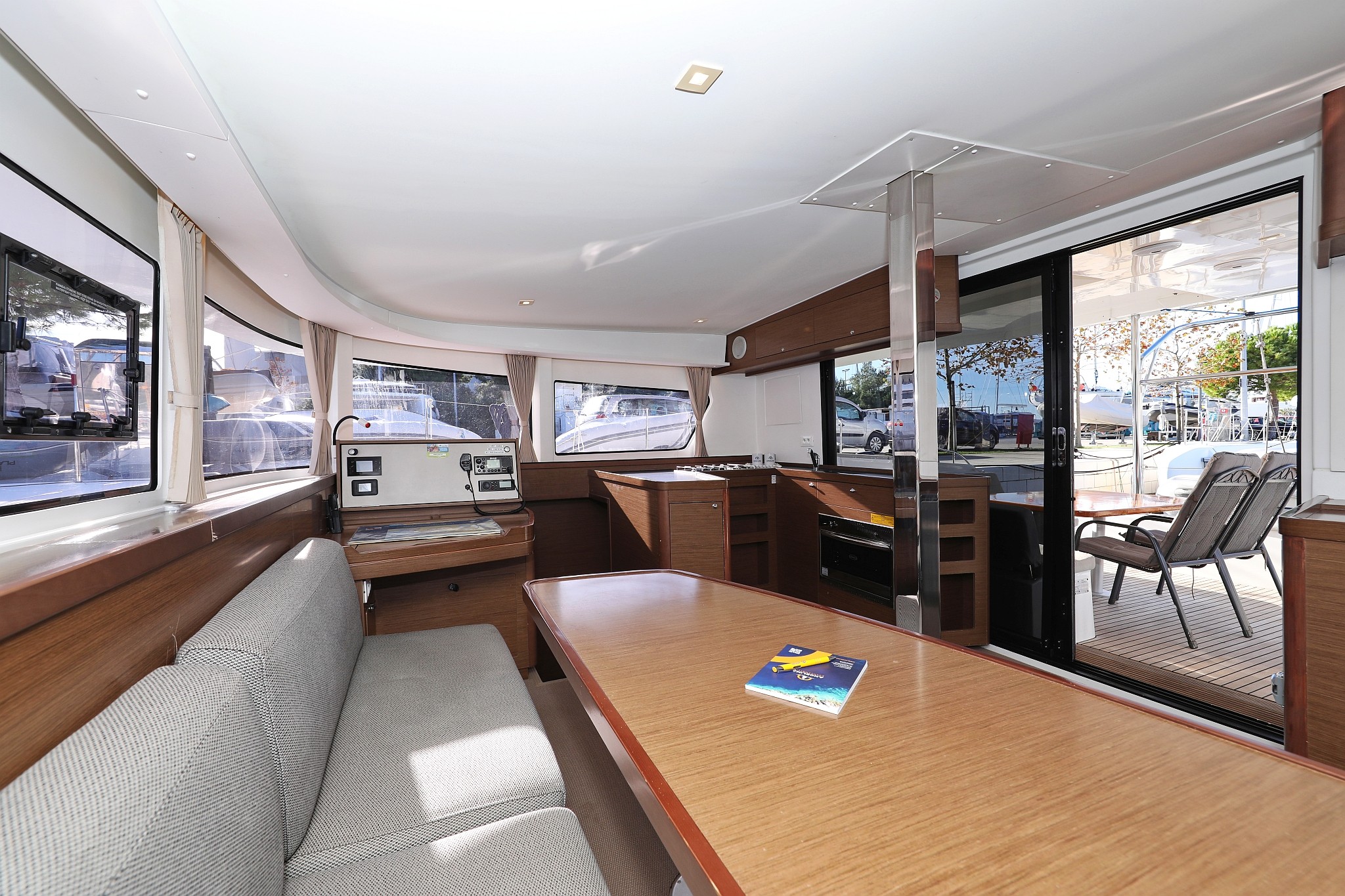 Lagoon 42, Easy Course | Yacht Charter Croatia
