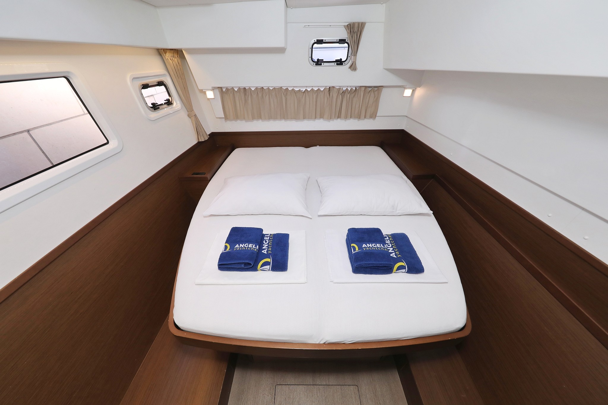 Lagoon 42, Easy Course | Yacht Charter Croatia
