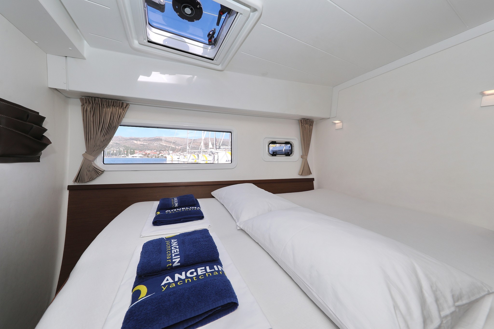 Lagoon 42, Easy Course | Yacht Charter Croatia