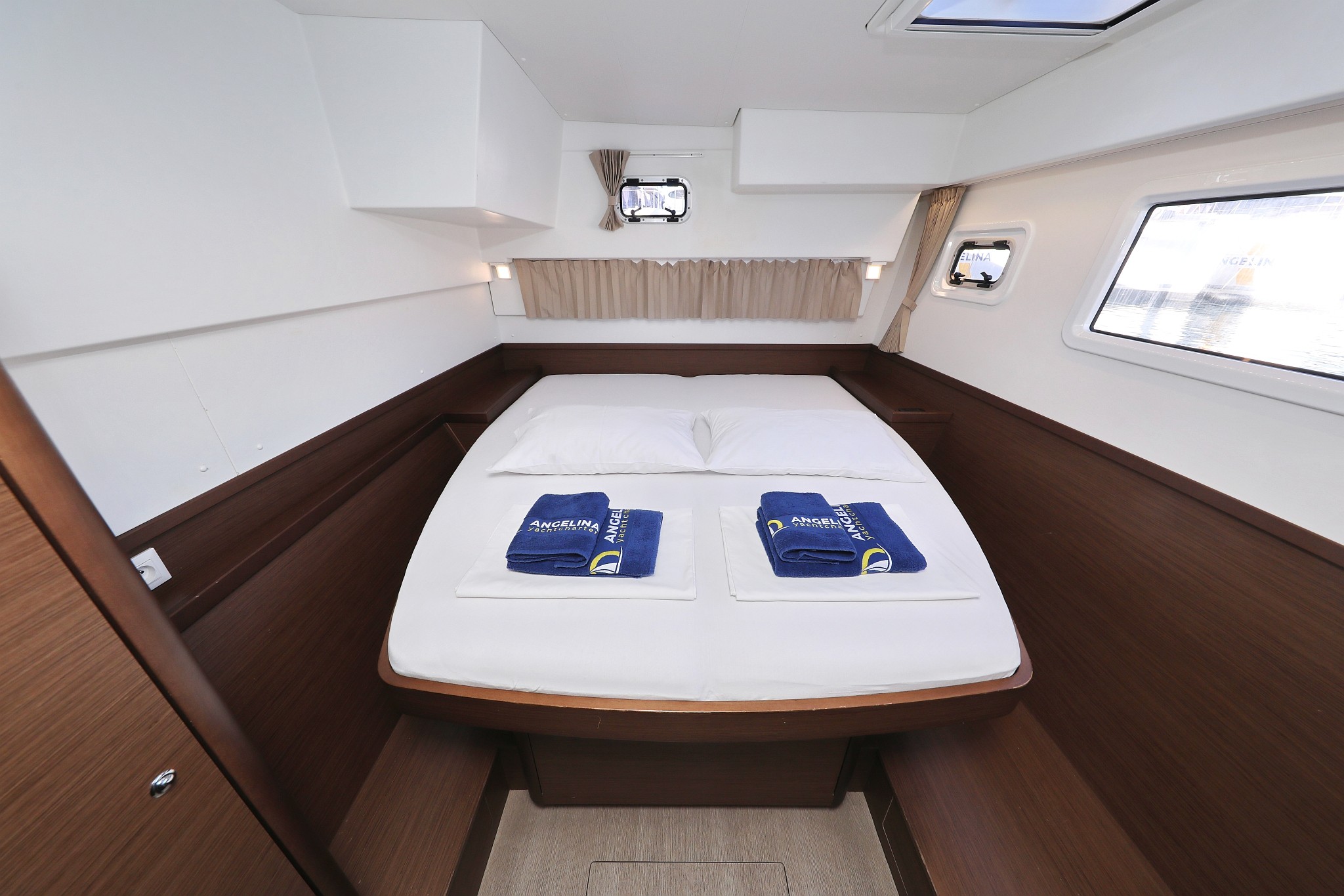 Lagoon 42, Easy Course | Yacht Charter Croatia