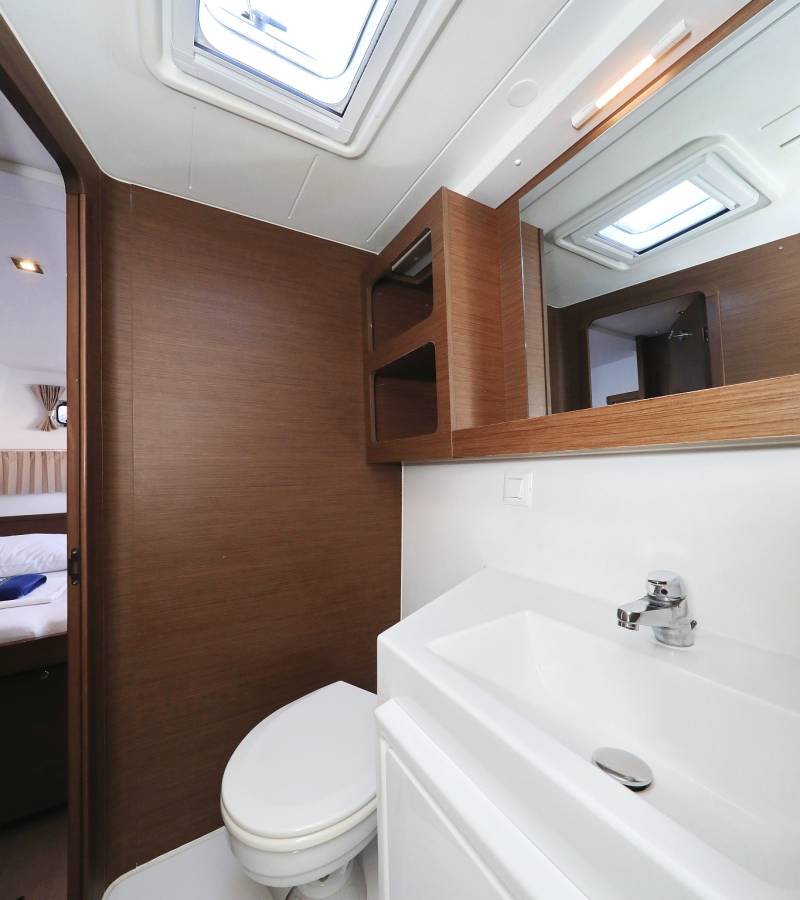 Lagoon 42, Easy Course | Yacht Charter Croatia