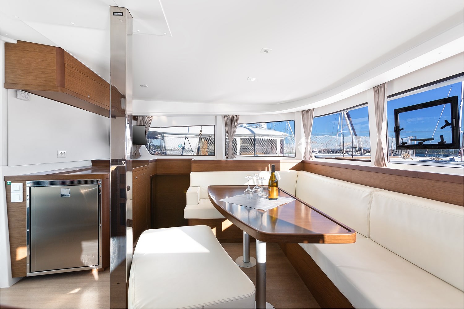 Lagoon 42, Mare Fiero | Yacht Charter Croatia