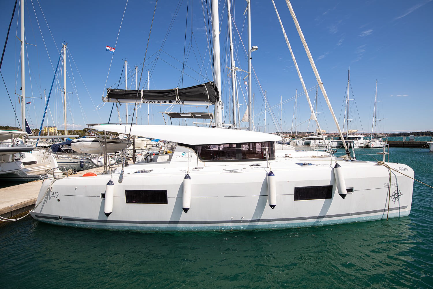 Lagoon 42, Mare Solero | Yacht Charter Croatia