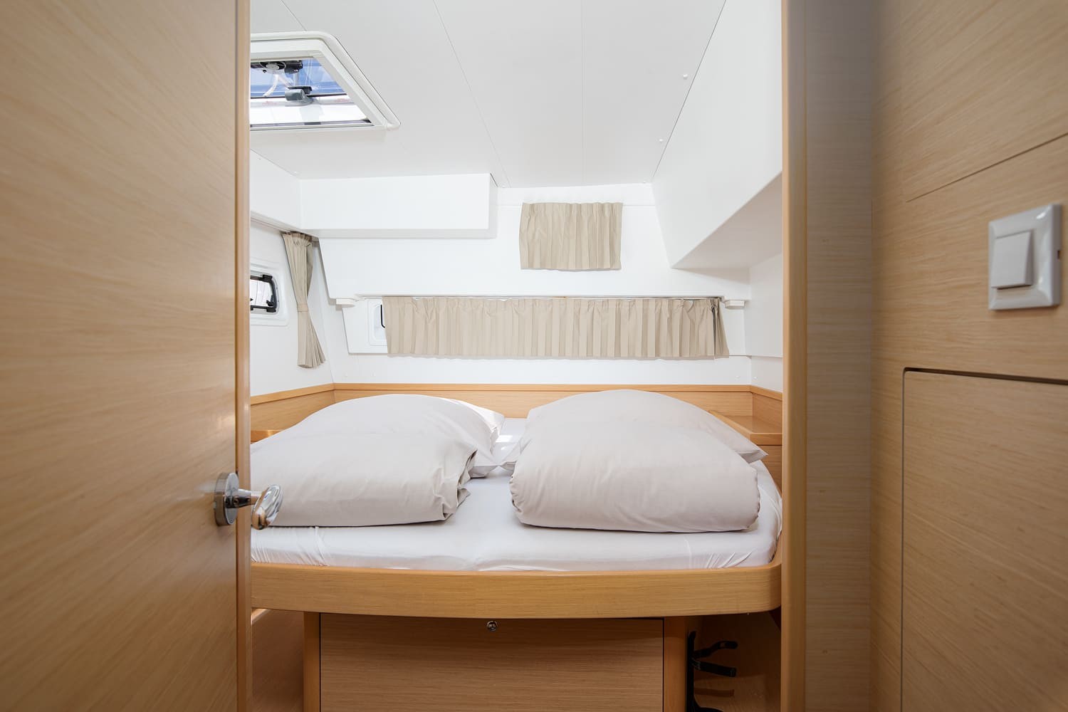 Lagoon 42, Mare Solero | Yacht Charter Croatia
