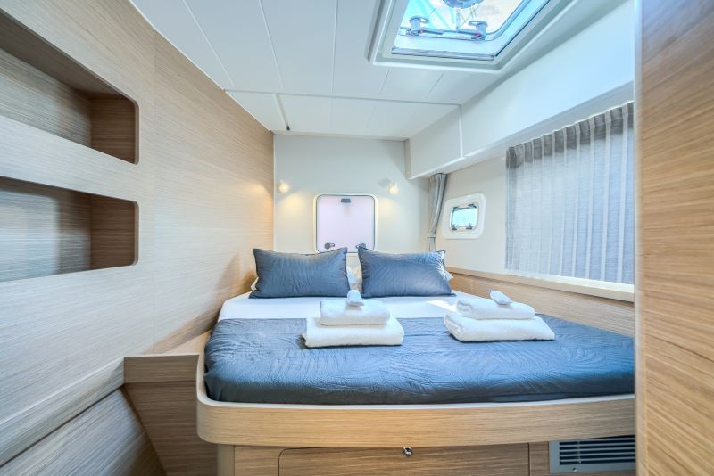 Lagoon 42, Olyntha | Yacht Charter Croatia