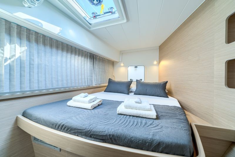 Lagoon 42, Brattia | Yacht Charter Croatia