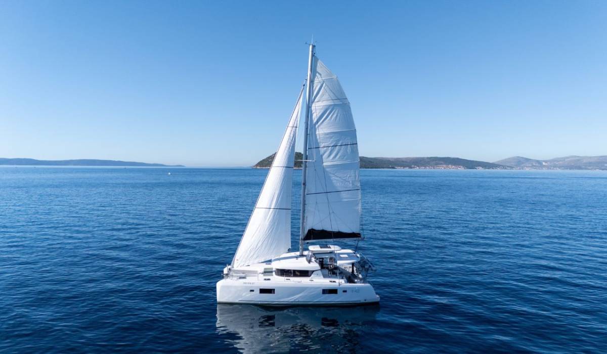 Lagoon 42, Sax IV | Yacht Charter Croatia
