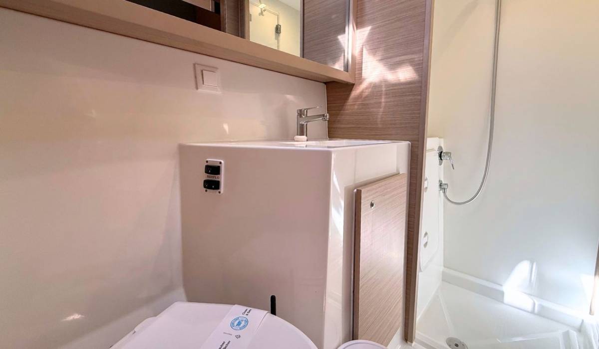Lagoon 42, Sax IV | Yacht Charter Croatia