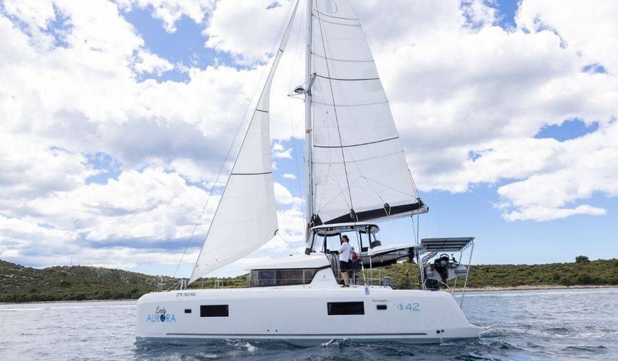 Lagoon 42, Lady Aurora | Noleggio di Yacht Croazia