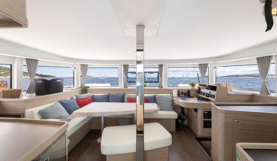 Lagoon 42, Lady Aurora | Noleggio di Yacht Croazia