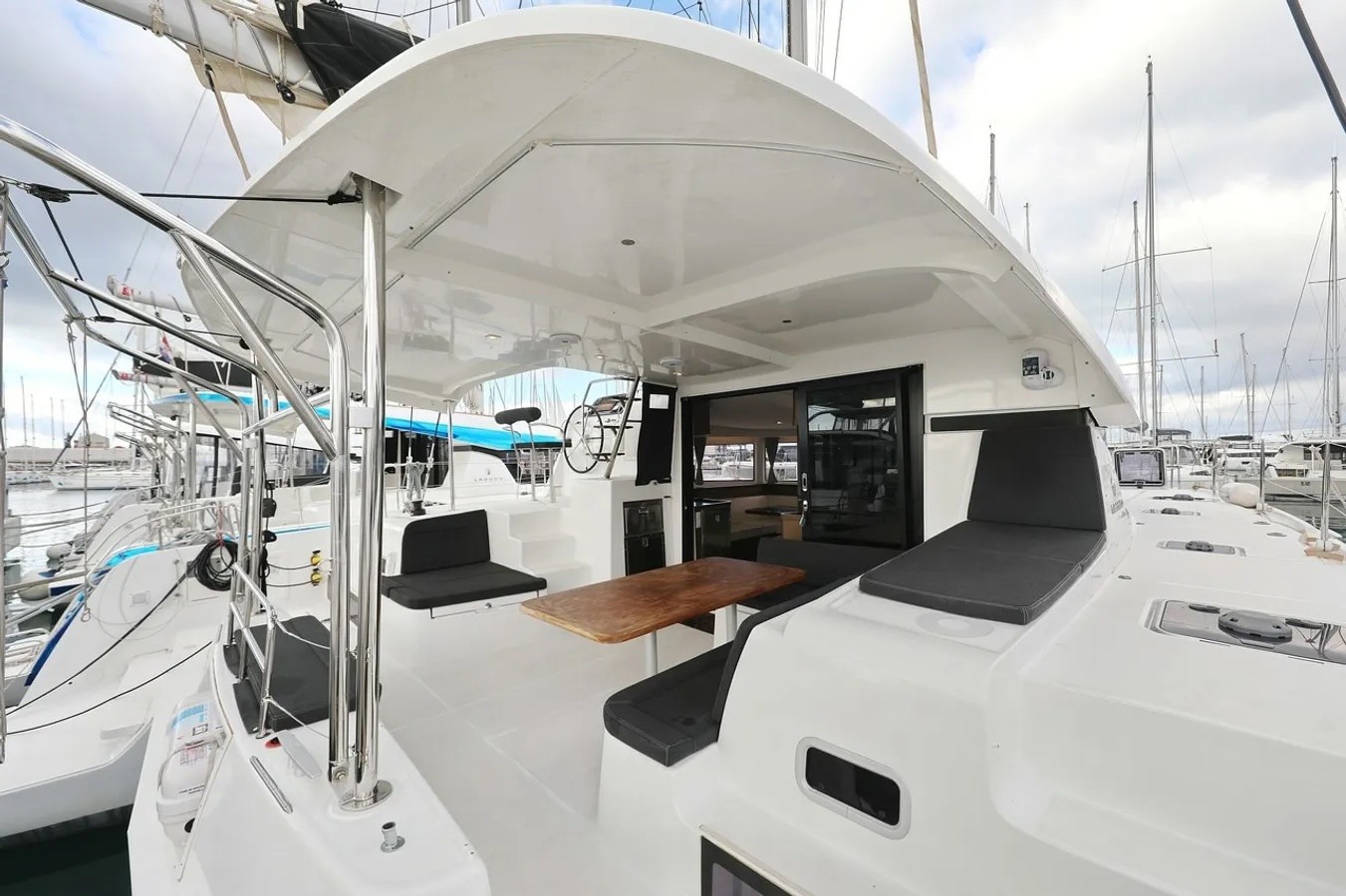 Lagoon 42, Lila | Yacht Charter Croatia