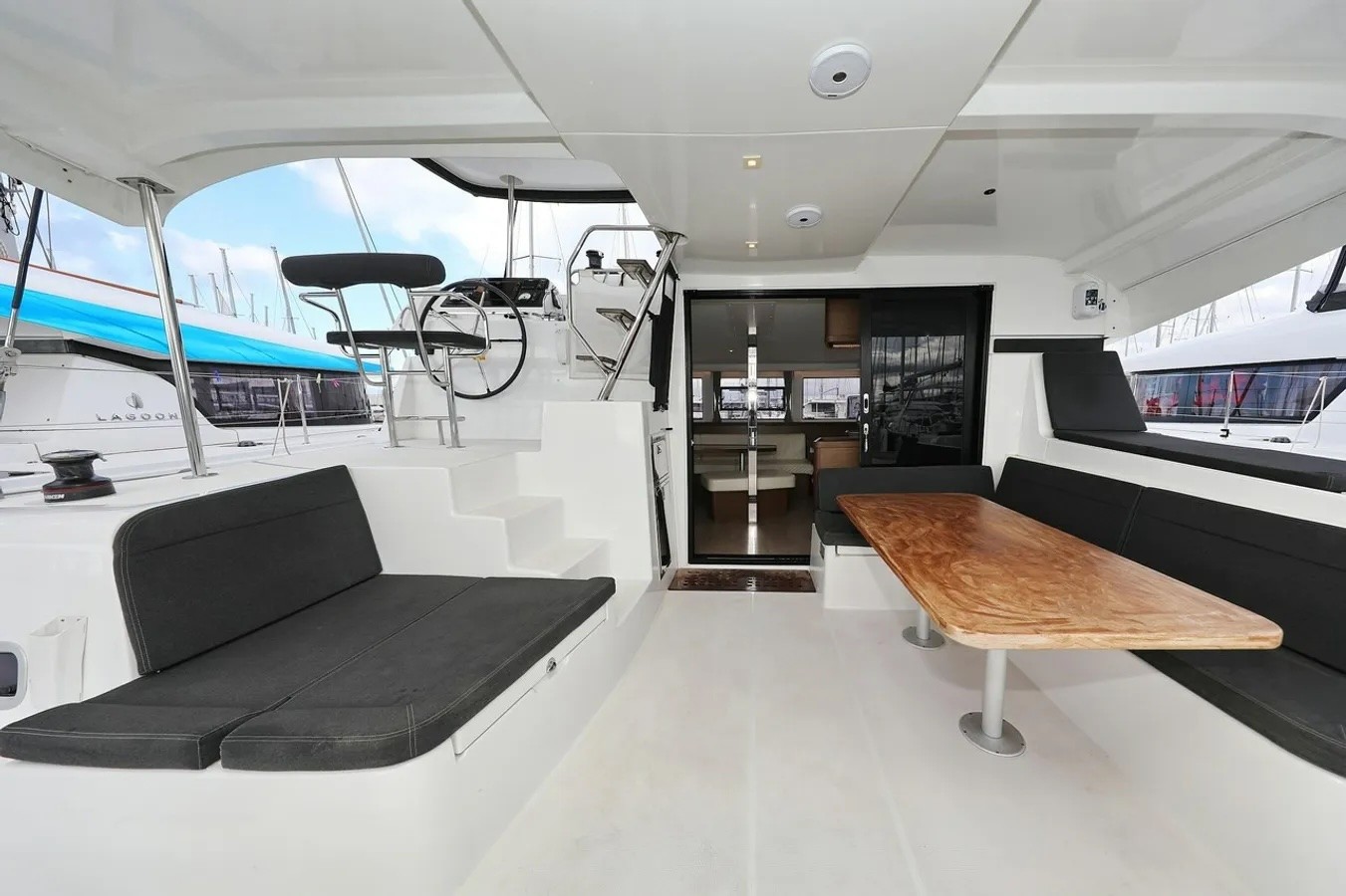 Lagoon 42, Lila | Yacht Charter Croatia