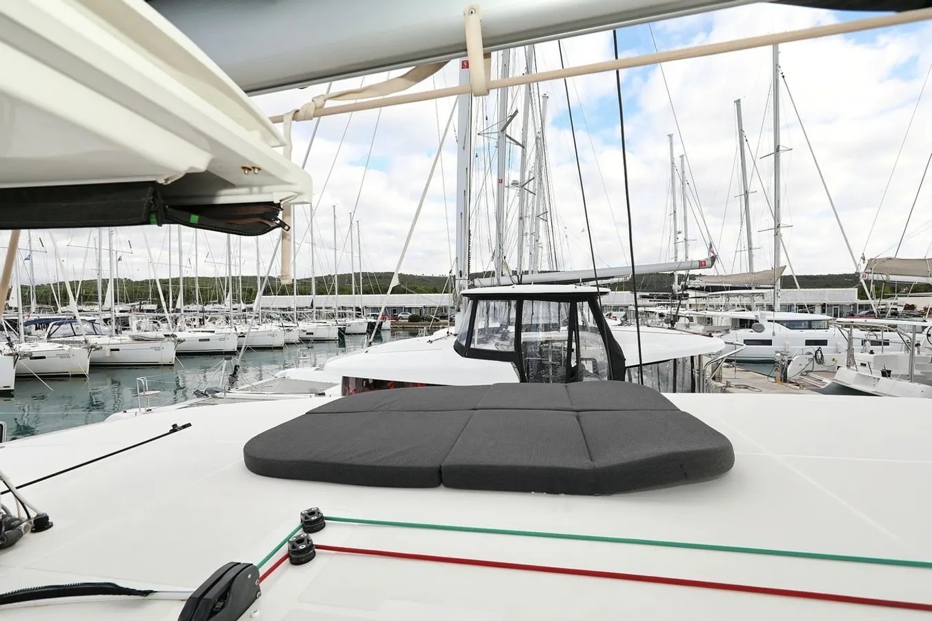 Lagoon 42, Lila | Yacht Charter Croatia