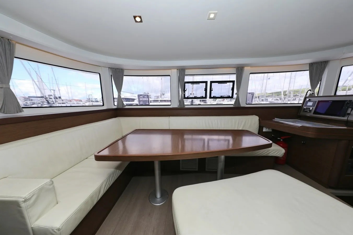 Lagoon 42, Lila | Yacht Charter Croatia