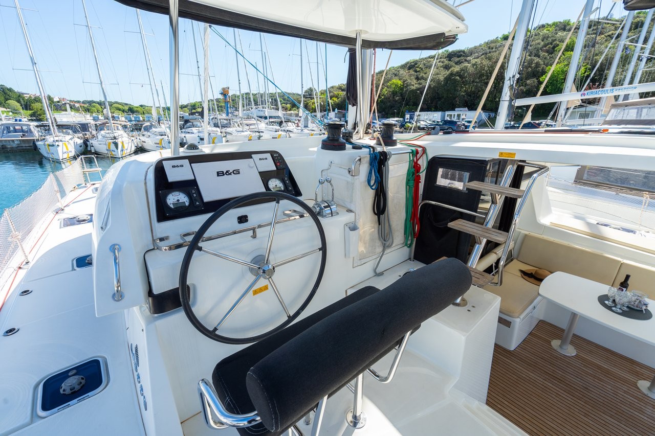 Lagoon 42, Fleur de Sel | Yacht Charter Croatia