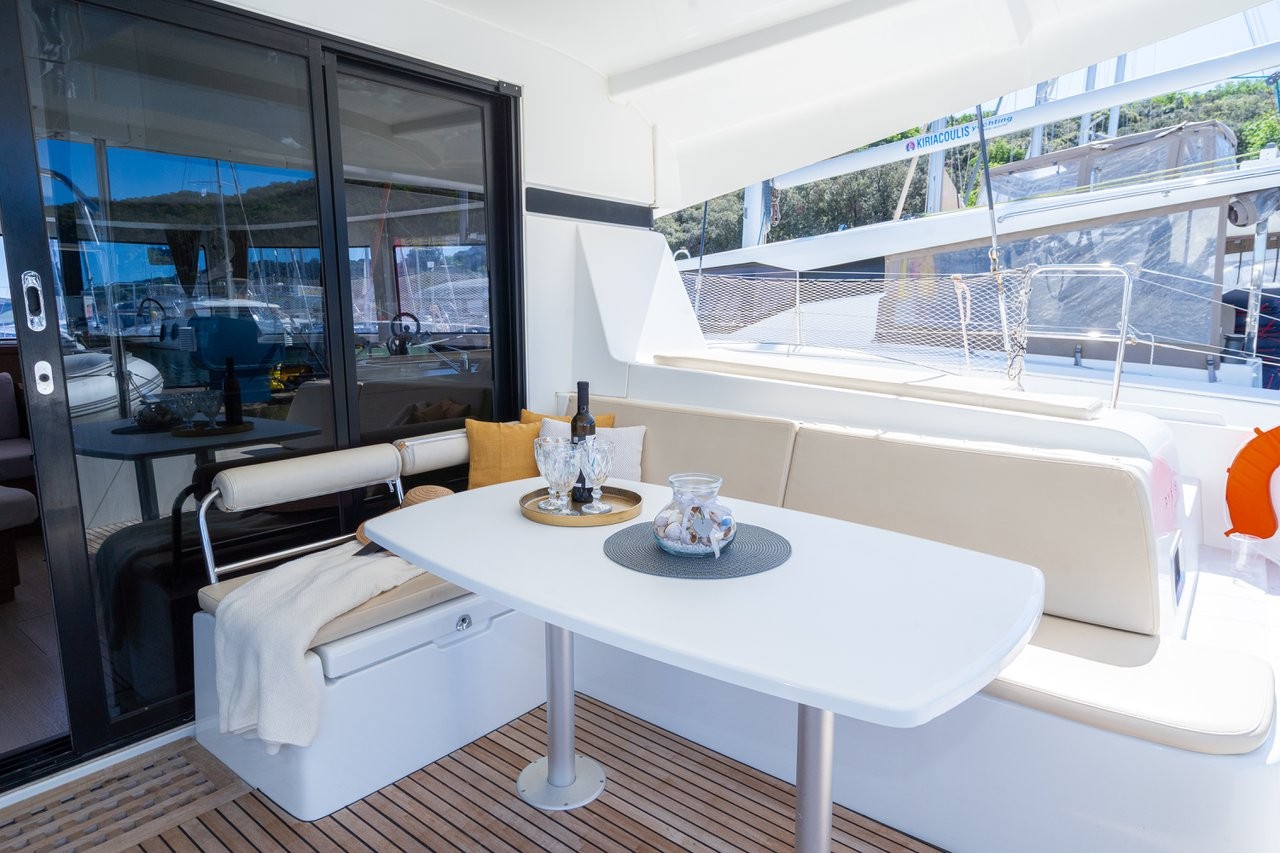 Lagoon 42, Fleur de Sel | Yacht Charter Croatia
