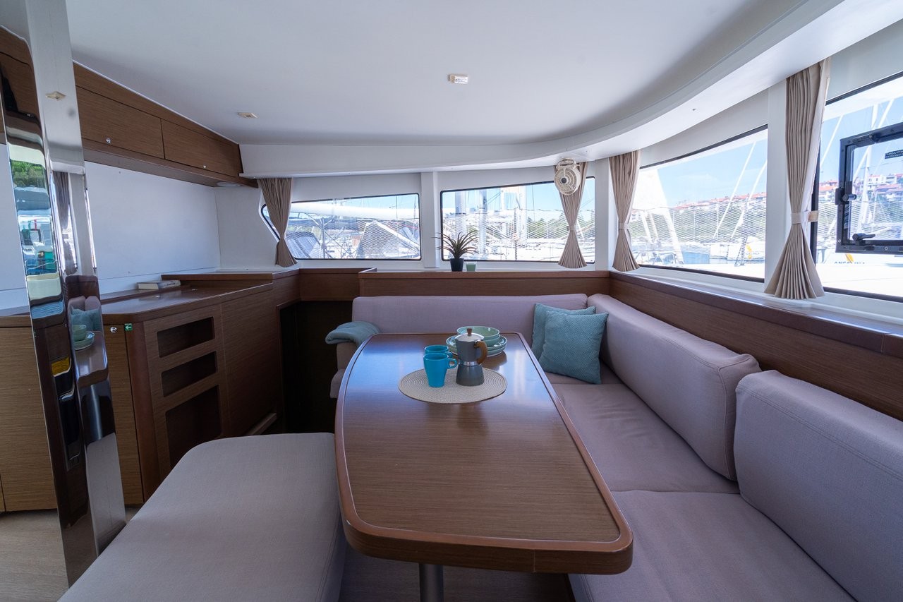 Lagoon 42, Fleur de Sel | Yacht Charter Croatia
