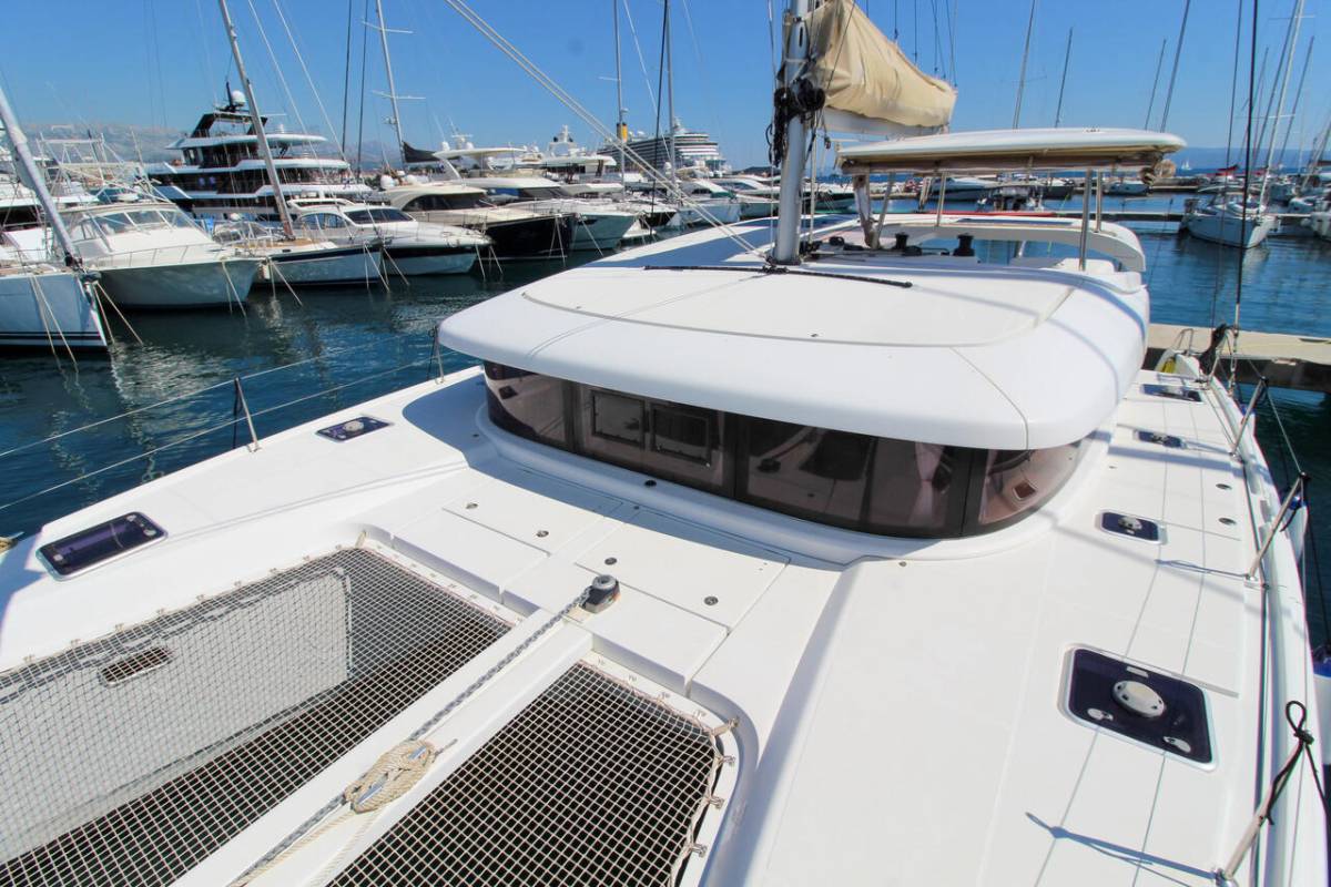 Lagoon 42, Poppy | Yacht Charter Croatia