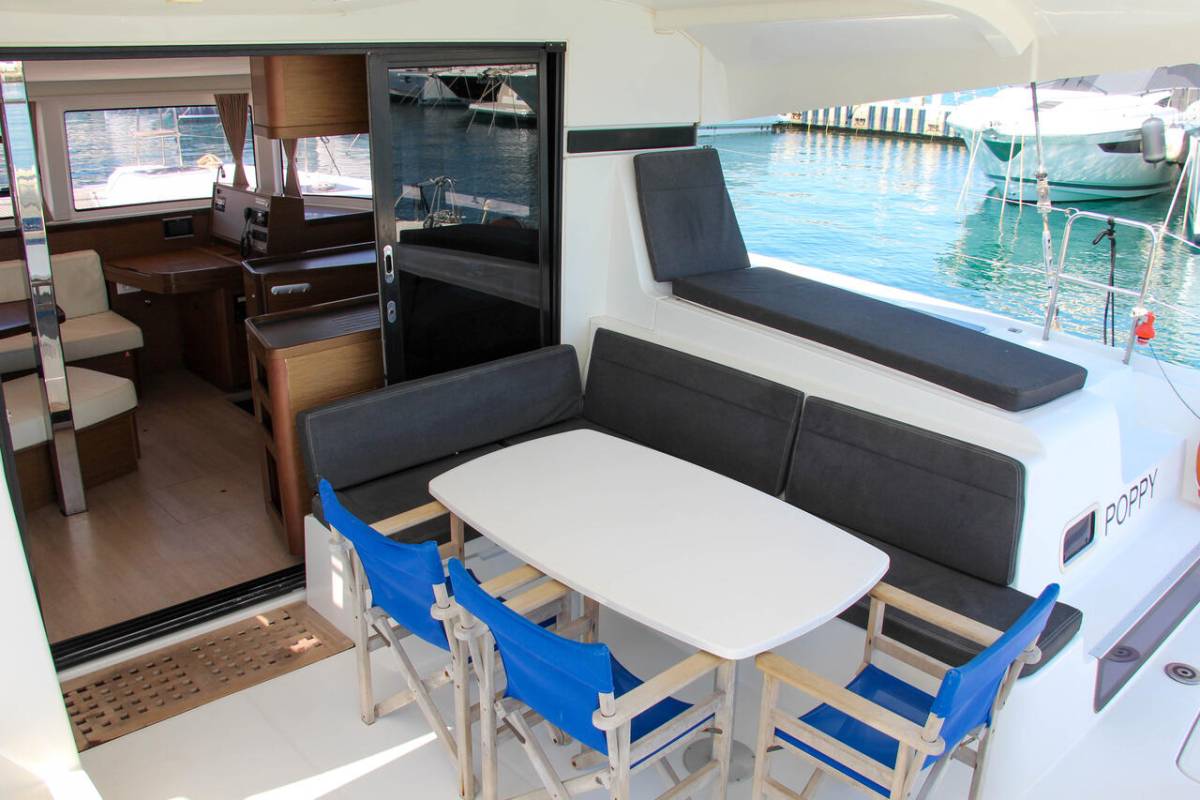 Lagoon 42, Poppy | Yacht Charter Croatia